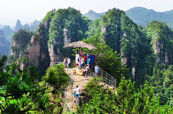 �����۾�̨