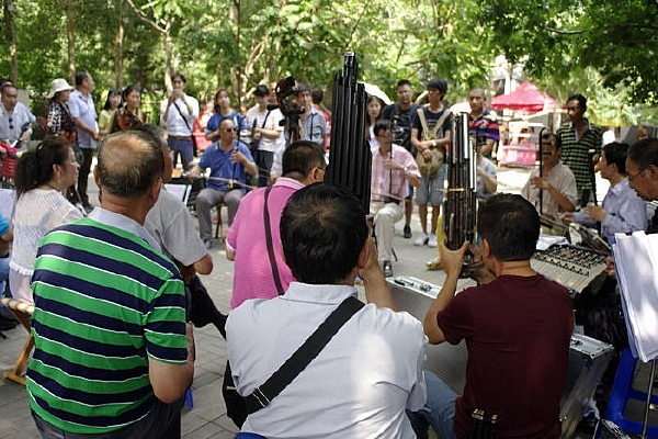 �����ֶ�