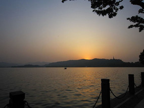 ����Զ��