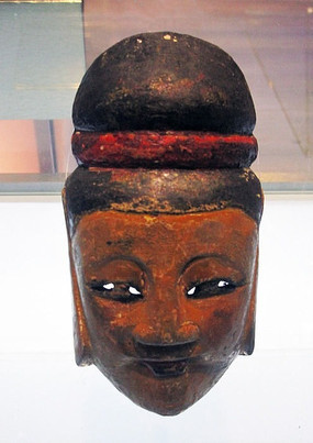 纳西族木雕傩戏面具