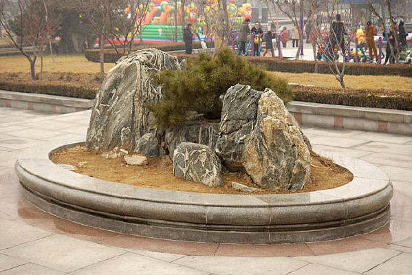 ԰�ھ��ۼ�ɽ