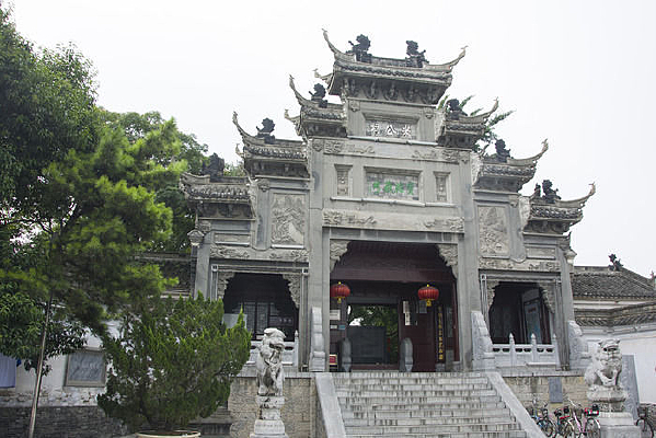 �����׹���