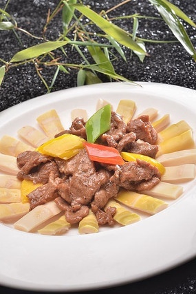 ɽ������