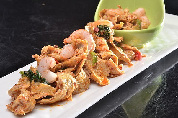 �������