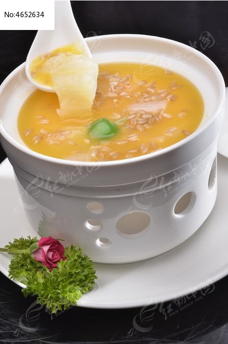 金汤燕麦烩鱼唇