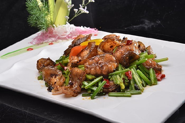 ����С��