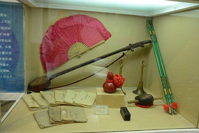 ��������