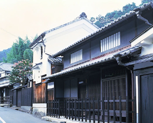 ����С��