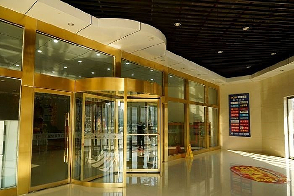 �Զ���ת��