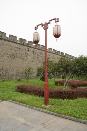 龙纹莲花座石雕仿古路灯