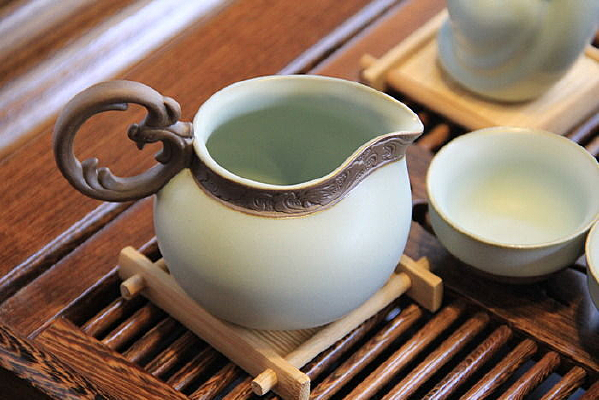 �����մɲ��