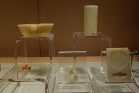 �������ʯ��Ůͯ