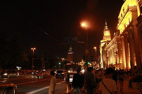 ·��ҹ���µ���