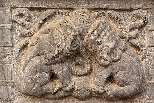 ����װ�ε��