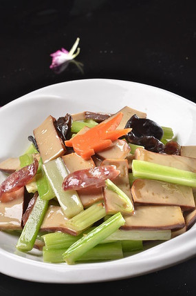 �����ɳ��۲�