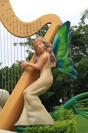 ��������Ů