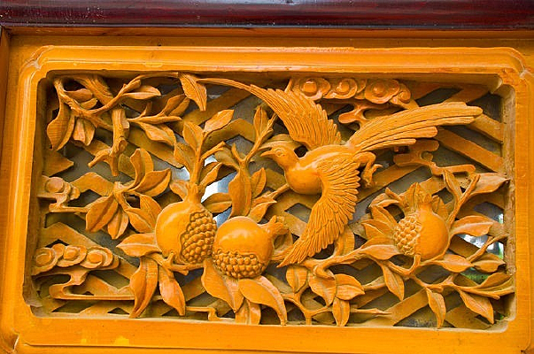 ľ���ϵ�ϲȵ��ʯ��