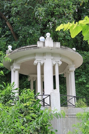 ��ɫ��ͤ��