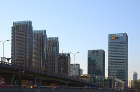 �������¥