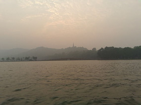 Զ���׷���