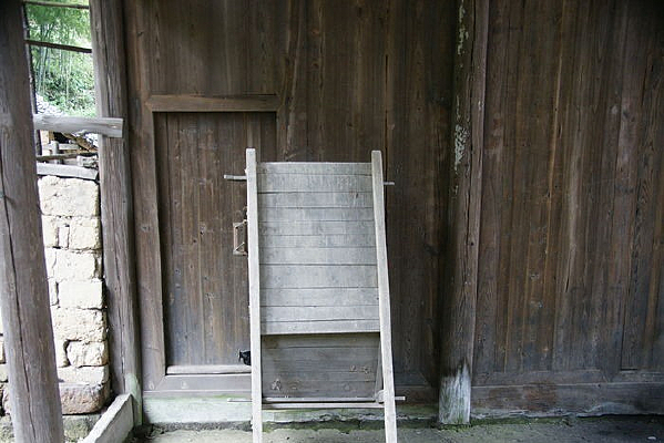 ���ϵ��˼�