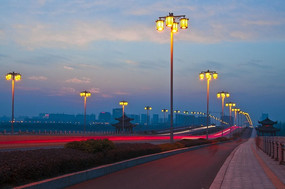 ���ݳ���ҹ��