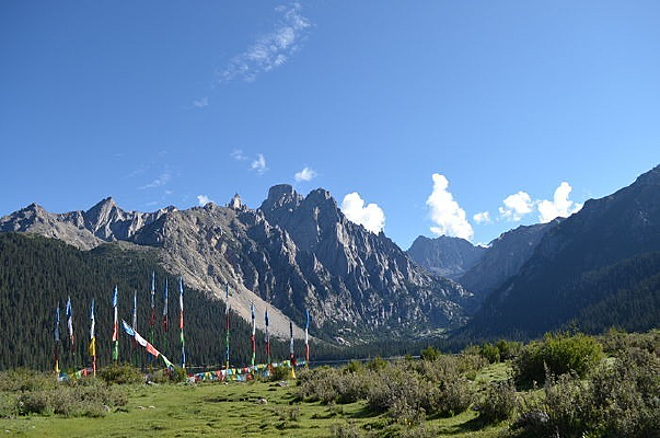 Զ������ײ���ɽ