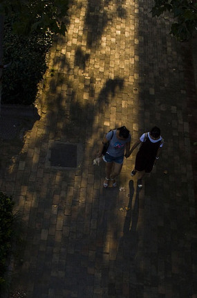 ����Ů��