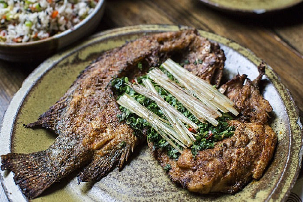 é�ݿ����޷���