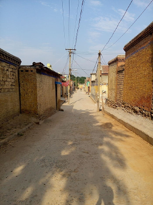 ���յ����С·