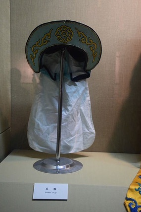 粤剧兵帽背面特写