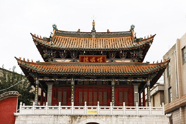 �������������¥