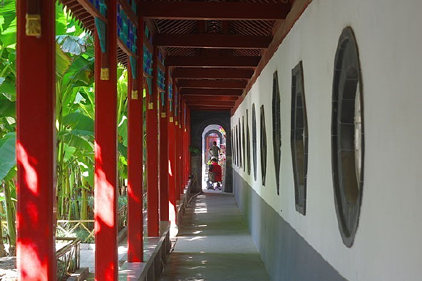 ����������