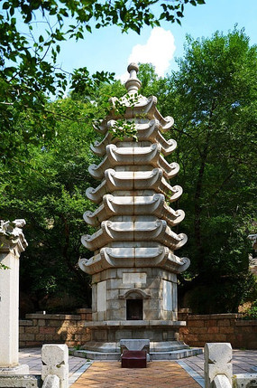 �����۾����ڵĸ���