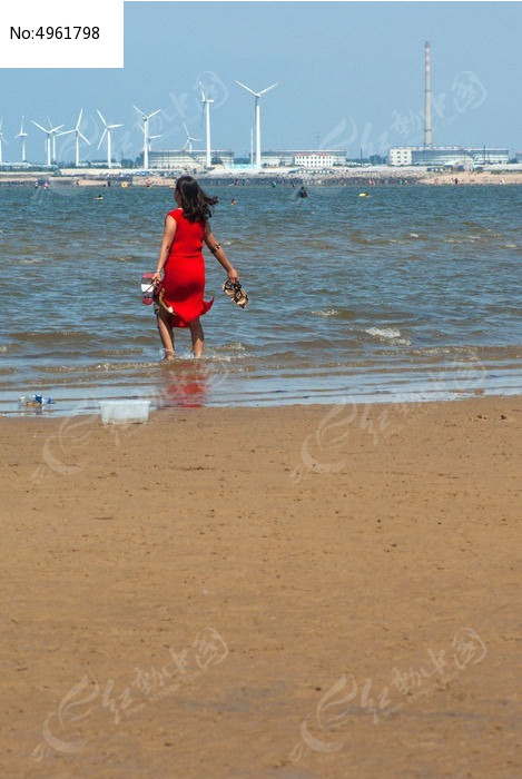 ����ɫ���۵ĸ�ŮͼƬ