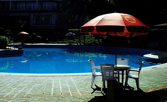 �������