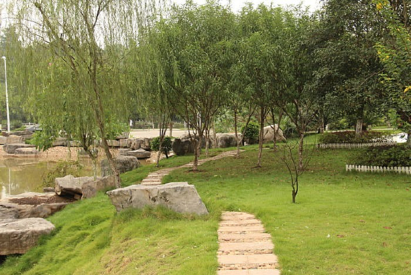 С���Ե�С��