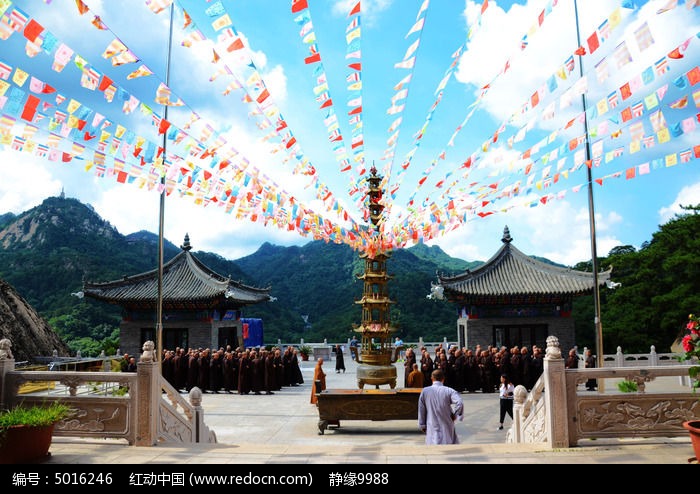 ��������µ�ǧɽ��Ȫ�µĺ��оۻ�ͼƬ