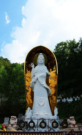 �����µ�ǧɽ�����µĺ��������