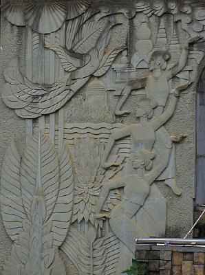 ������Ů