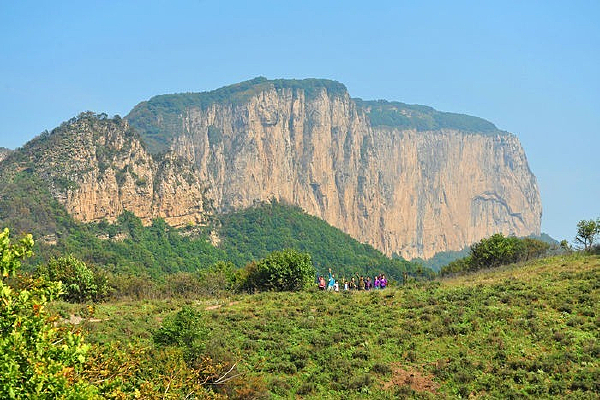 ��ɽ����