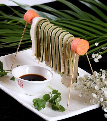 ���°���