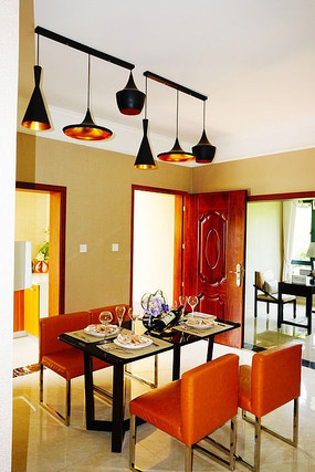 �Ҿ�����װ�η���