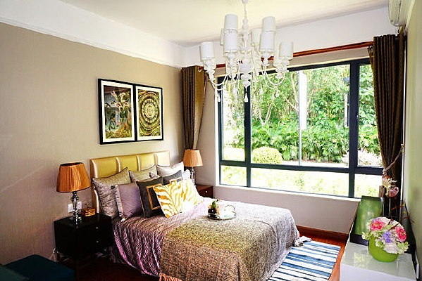 �����׷��׷�����