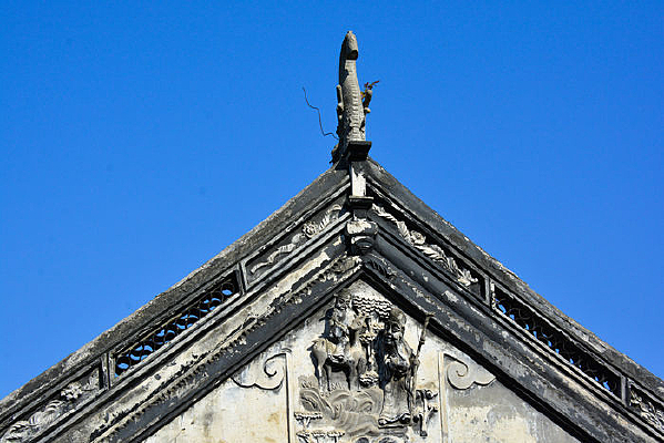 ����԰�����ǽ�帡��