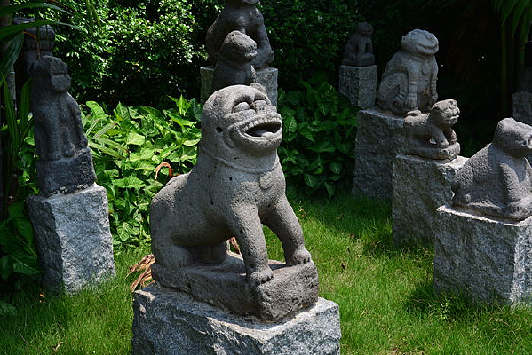 ����ʯ������