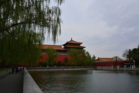 �����ʹ���ǽ԰��