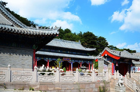 ���ƶ��������µ�ǧɽ������������Ԫ����