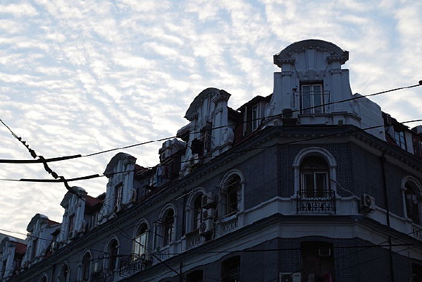 �Ϻ��Ͻ�����