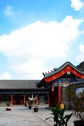 ������̫���Ժ�����ſ��������